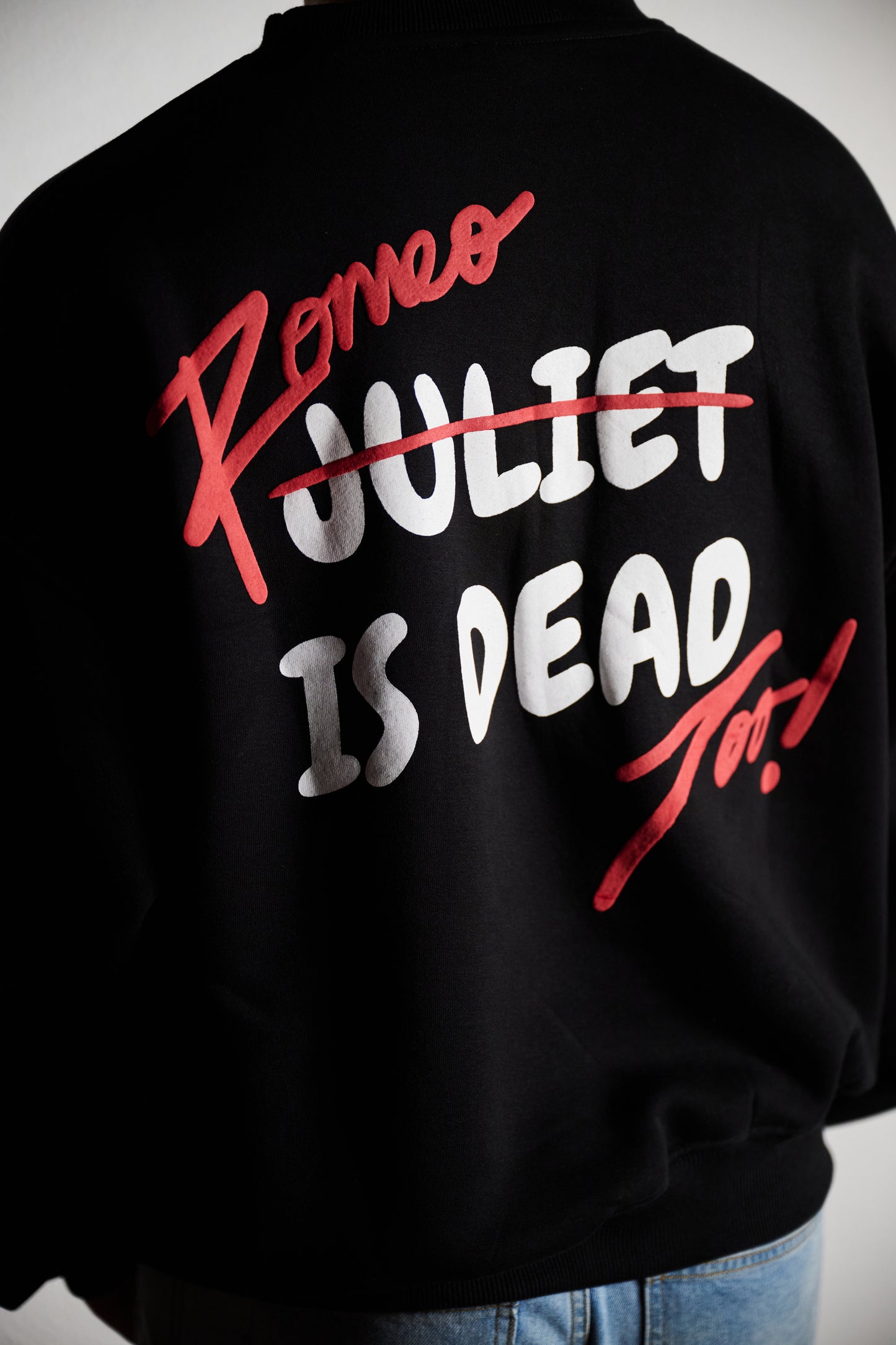 Romeo Graphic Sweatshirt