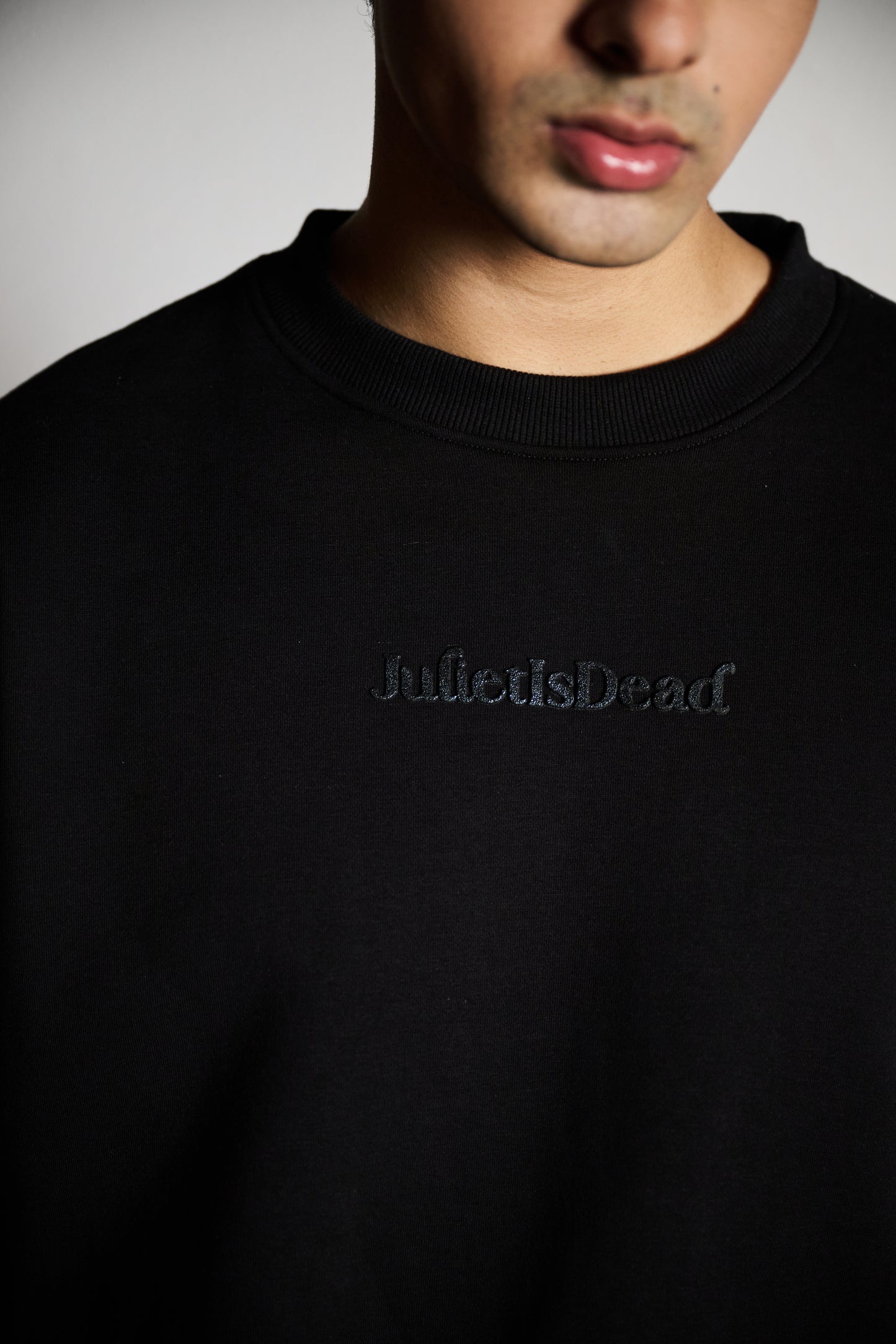 Romeo Graphic Sweatshirt