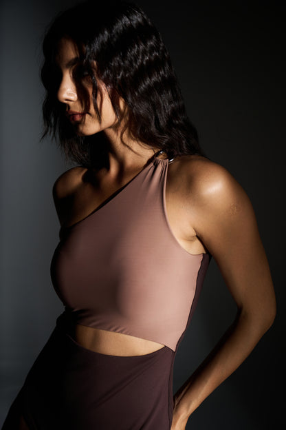 One-Shoulder Bodysuit: Nude Brown