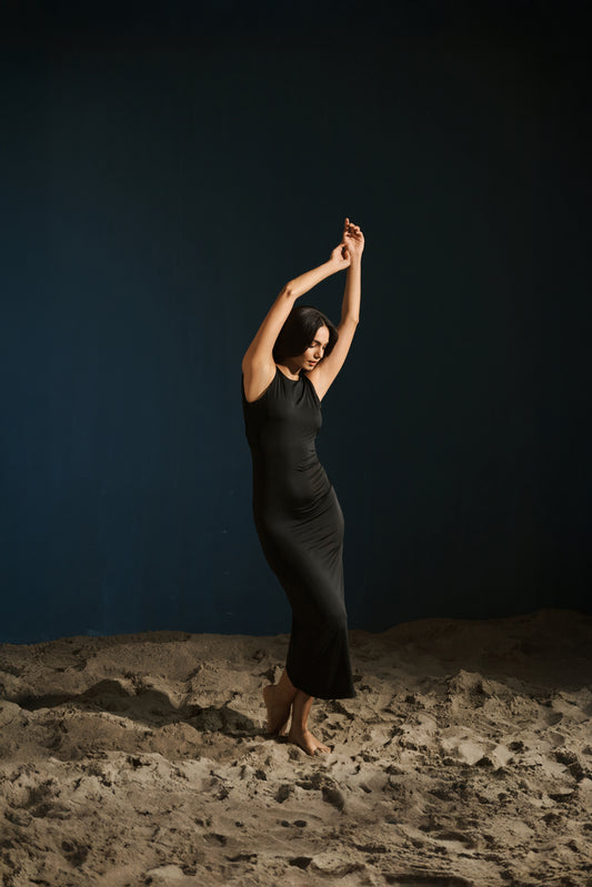 The Twist Dress – Black